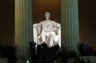 Lincoln memorial at Washington DC
