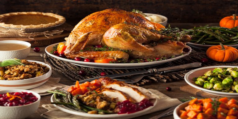 thanksgivingdinnerweb