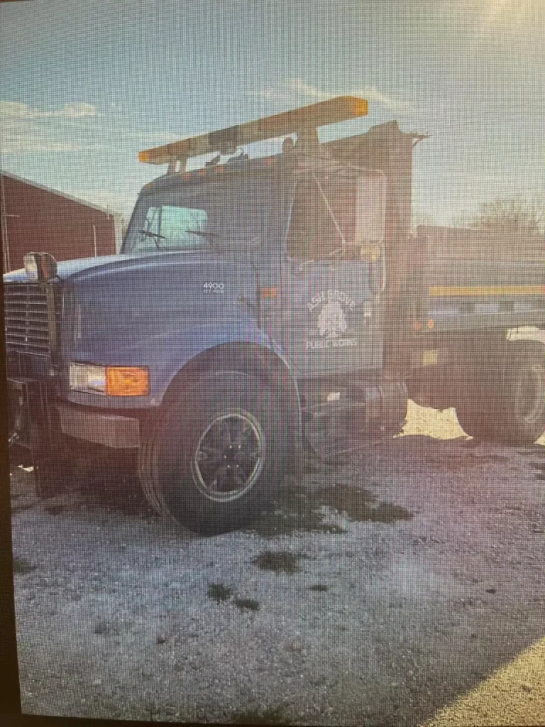 ash grove dump truck